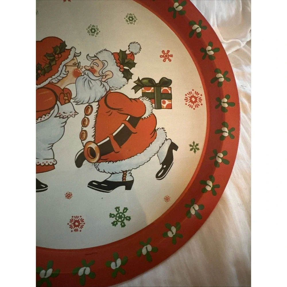 Vintage Etin Christmas Large Tin Serving Tray Santa Claus Kissing Mrs Claus